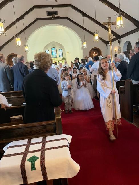Communion leaving